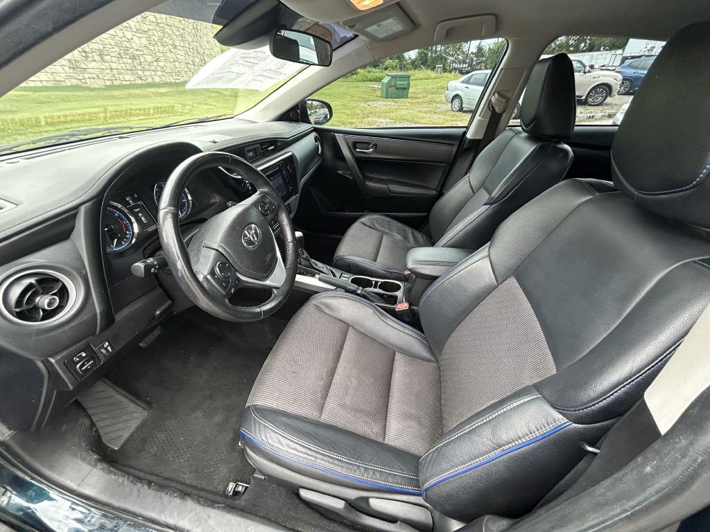 2019 Toyota Corolla Image 9