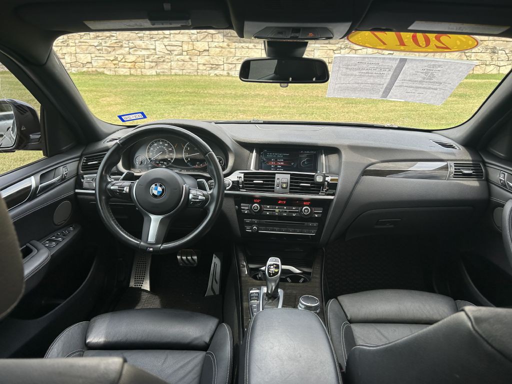 2017 BMW X4 Image 16