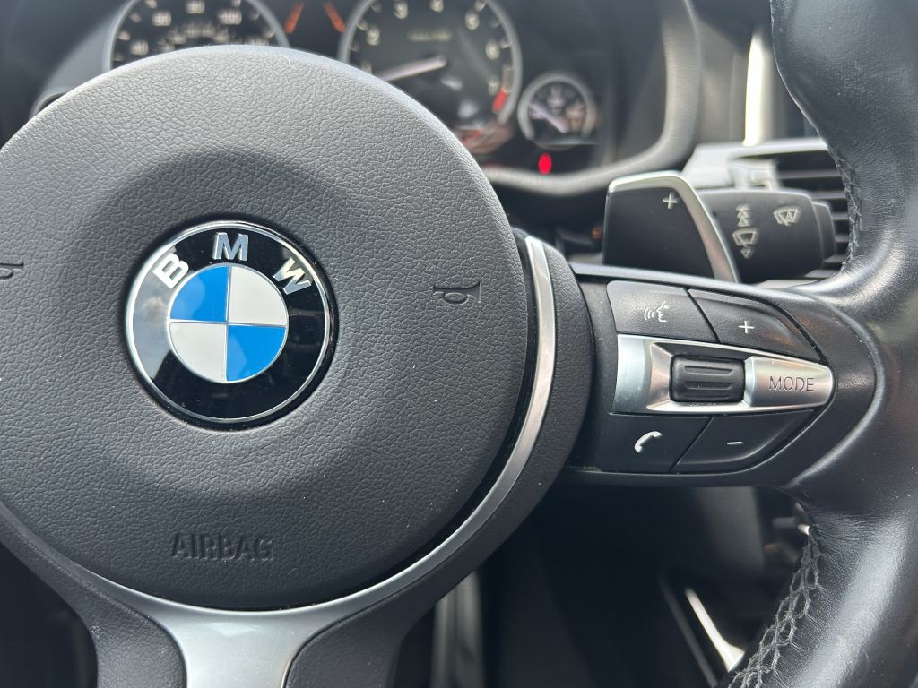 2017 BMW X4 Image 20
