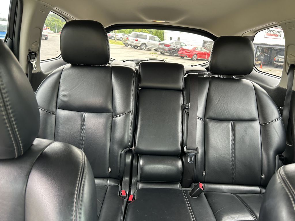 2015 Nissan Pathfinder Image 23