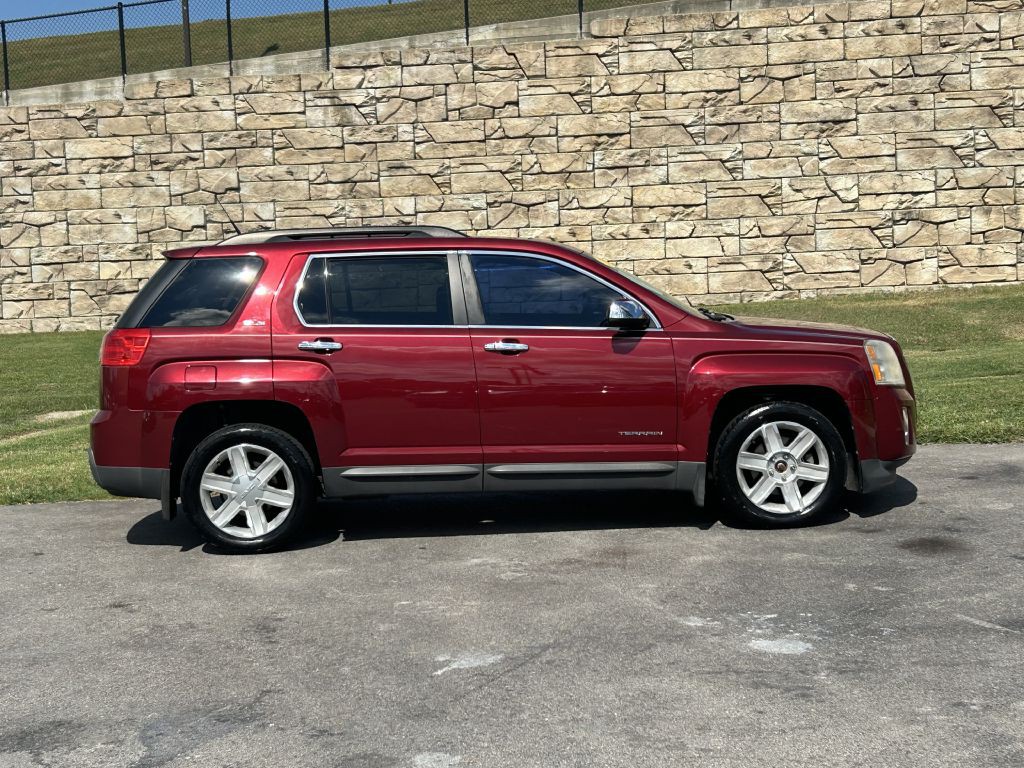 2010 GMC Terrain Image 3
