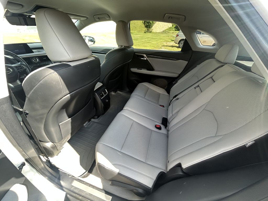 2018 Lexus RX Image 10