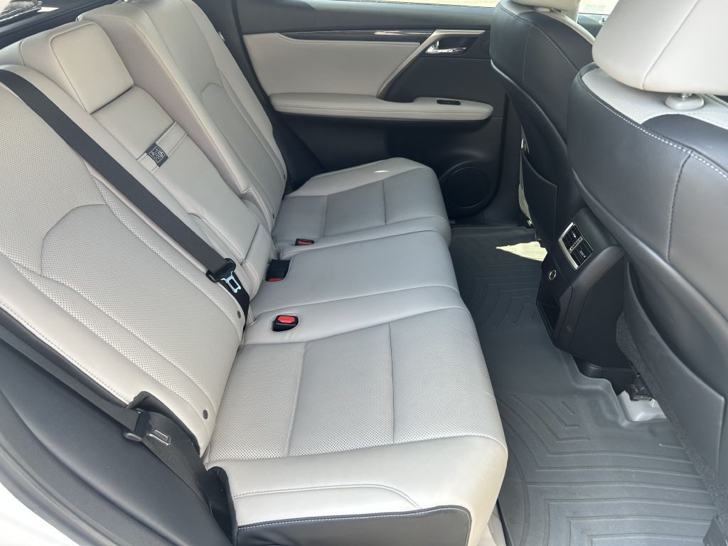 2018 Lexus RX Image 12
