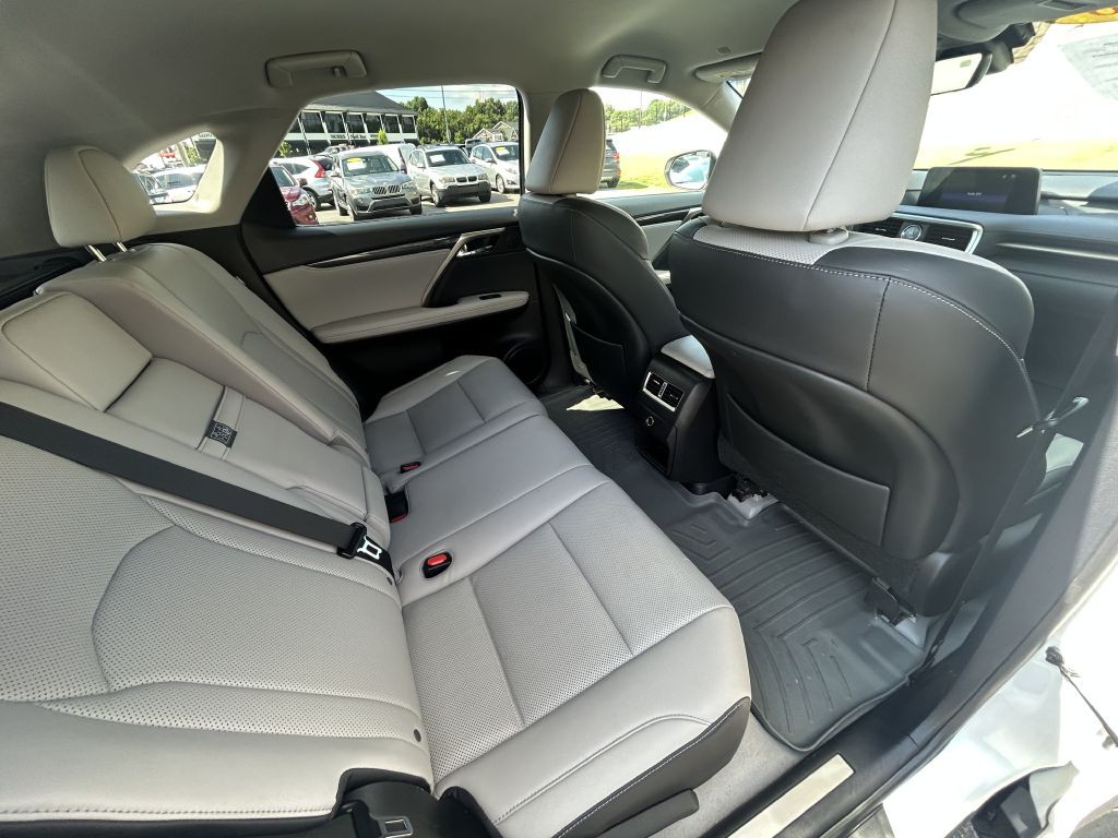 2018 Lexus RX Image 13