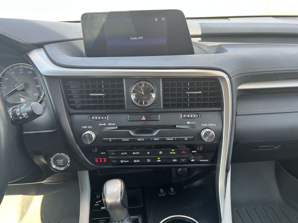 2018 Lexus RX Image 15