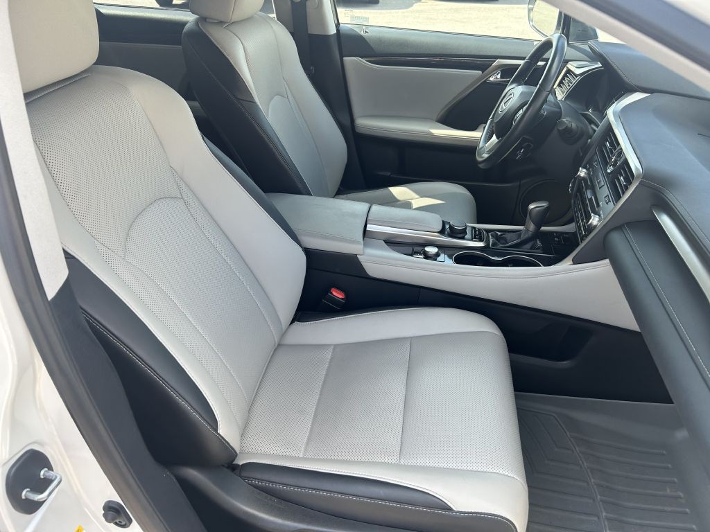 2018 Lexus RX Image 20