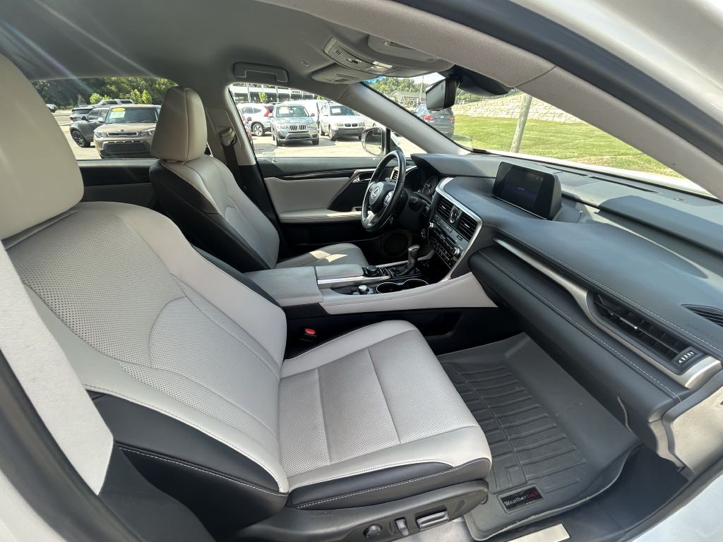 2018 Lexus RX Image 21