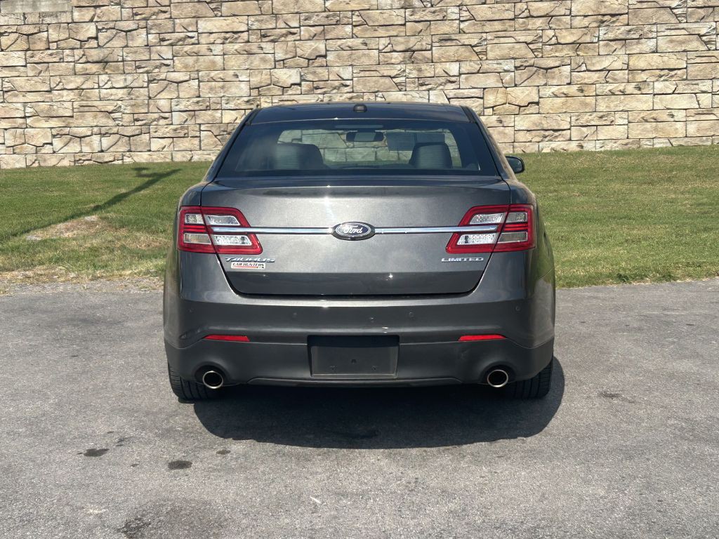 2019 Ford Taurus Image 5