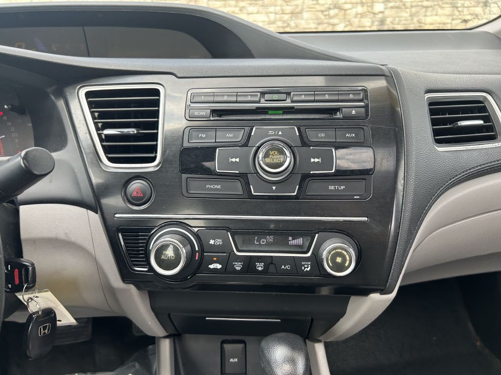 2013 Honda Civic Image 16