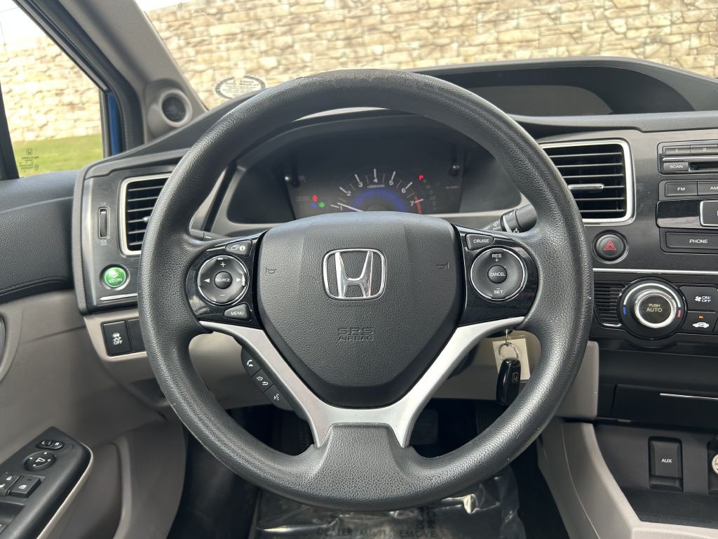 2013 Honda Civic Image 17