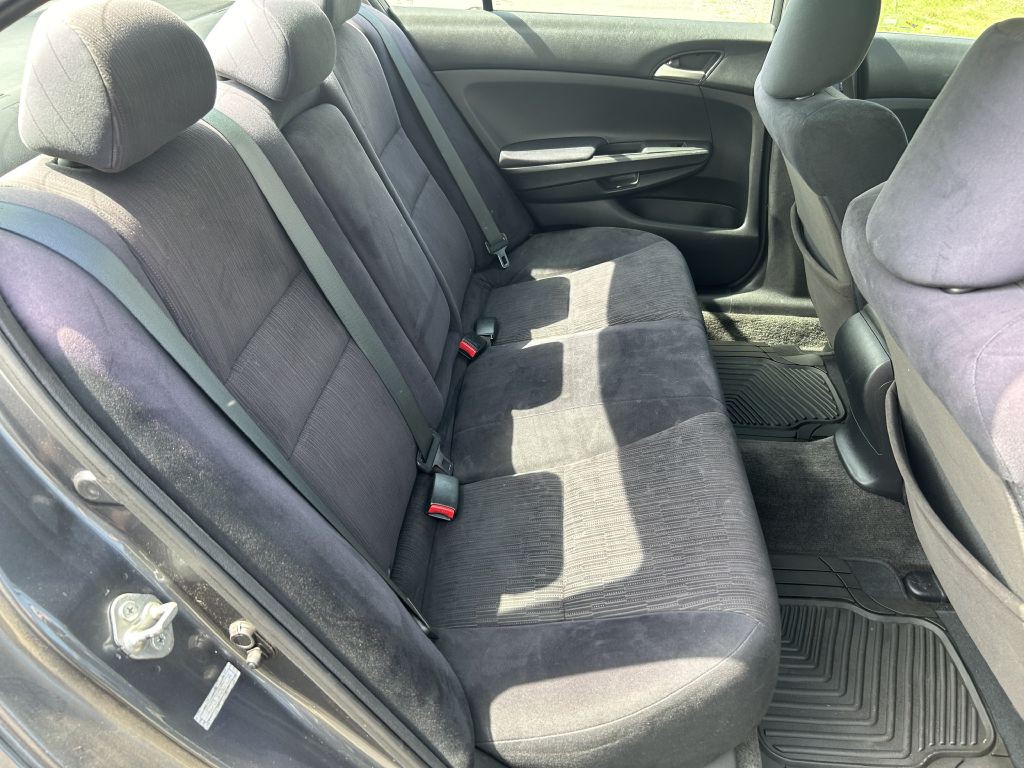 2012 Honda Accord Image 12