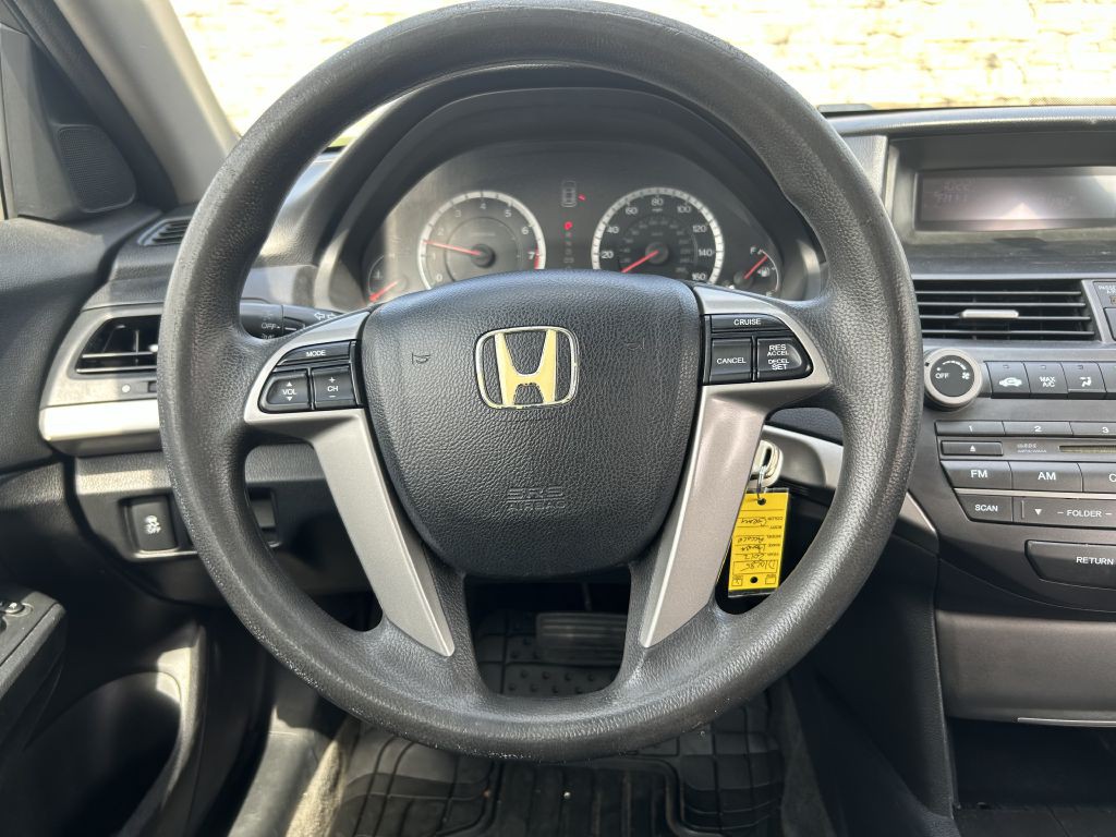 2012 Honda Accord Image 16