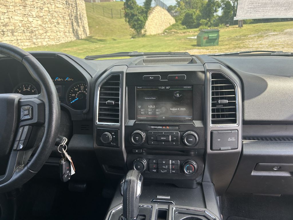 2015 Ford F-150 Image 16