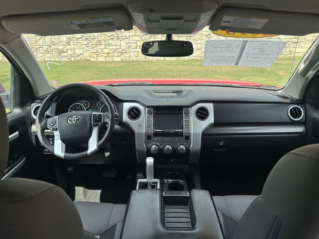 2016 Toyota Tundra Image 14