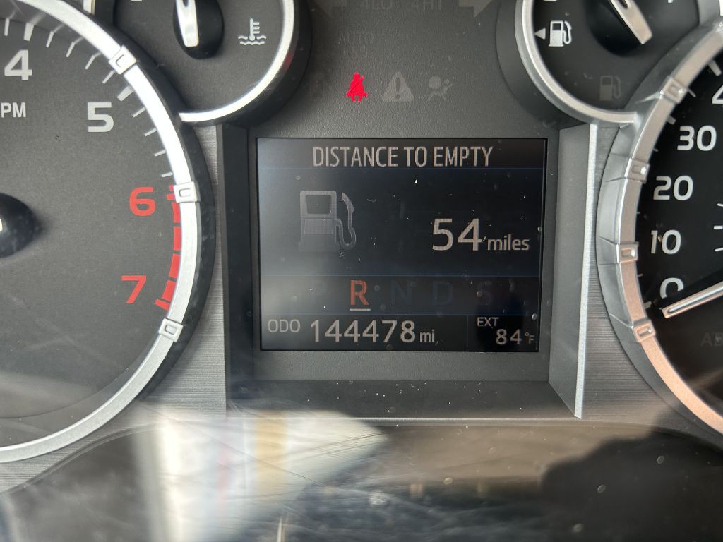 2016 Toyota Tundra Image 23