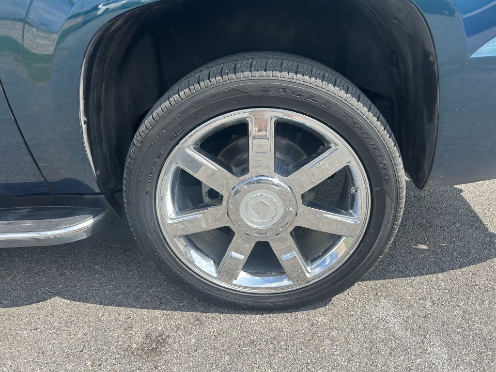 2007 Cadillac Escalade Image 6