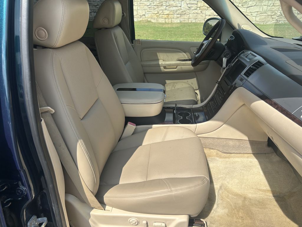 2007 Cadillac Escalade Image 20