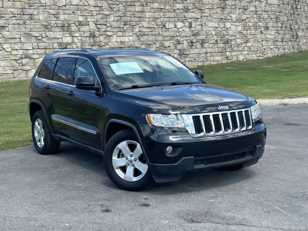 2012 Jeep Grand Cherokee Image 1