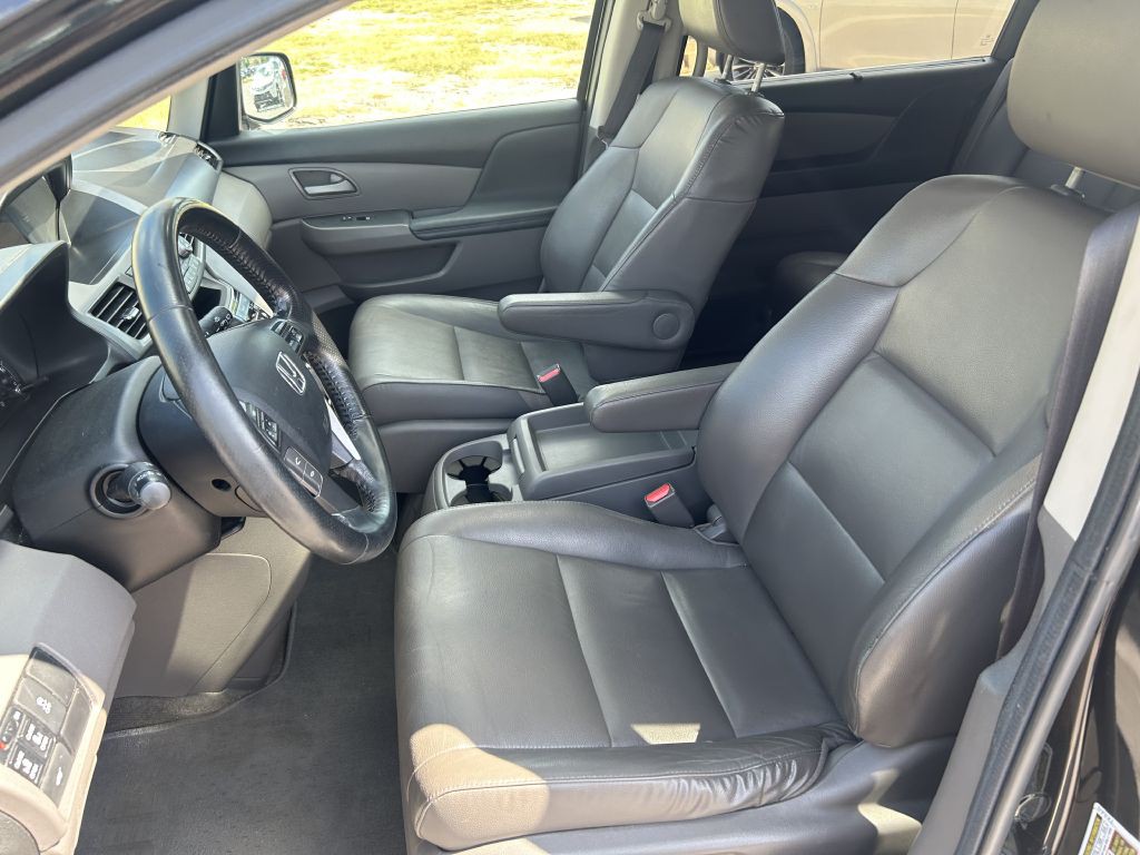 2013 Honda Odyssey Image 9