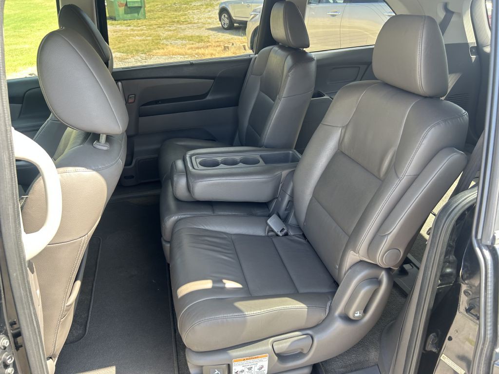 2013 Honda Odyssey Image 12