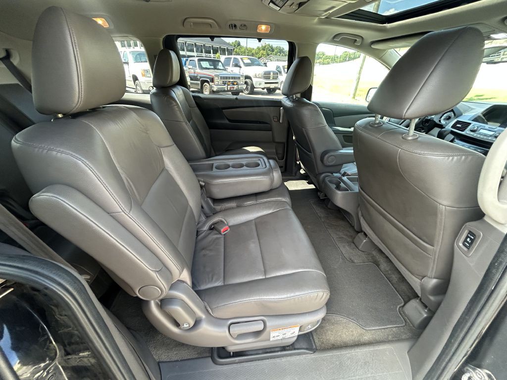 2013 Honda Odyssey Image 17