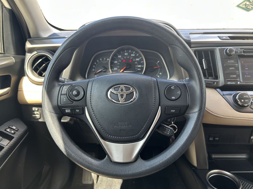 2015 Toyota Rav4 Image 18