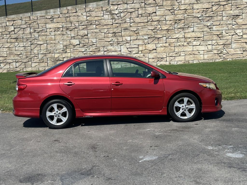 2011 Toyota Corolla Image 3