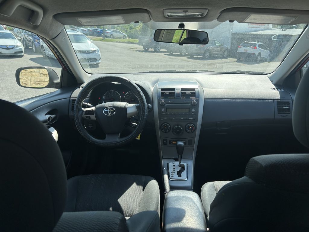 2011 Toyota Corolla Image 13