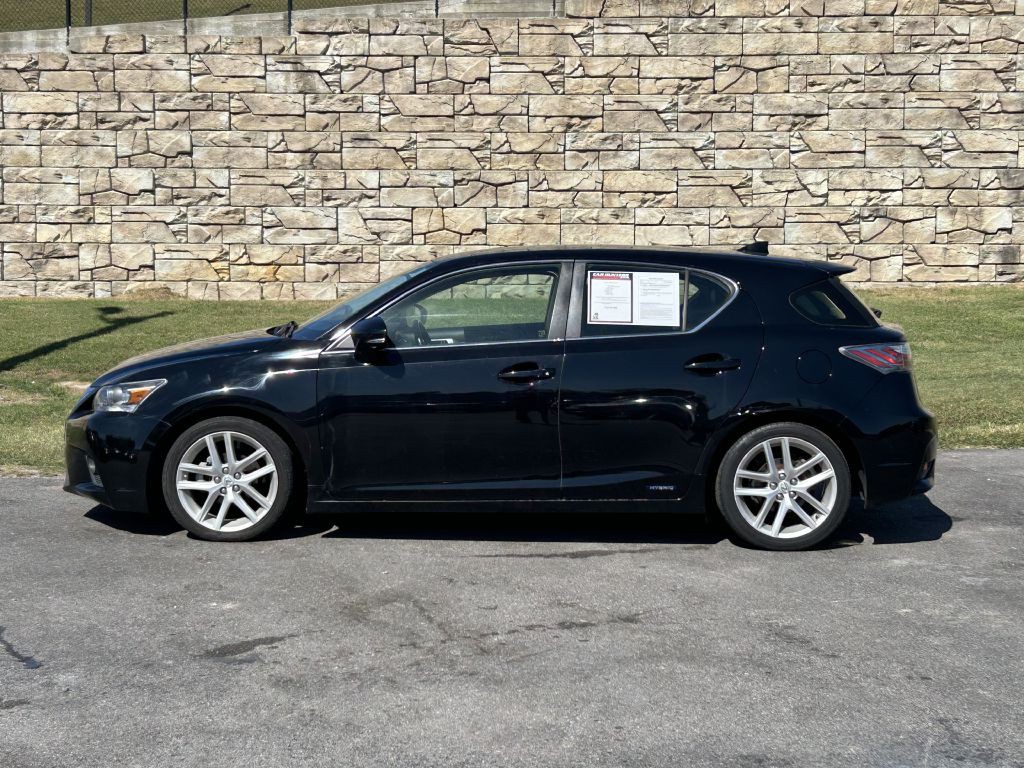 2016 Lexus CT Image 2