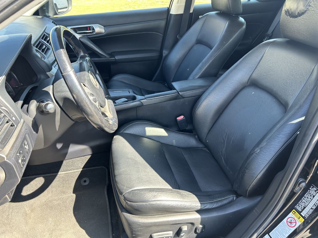 2016 Lexus CT Image 8