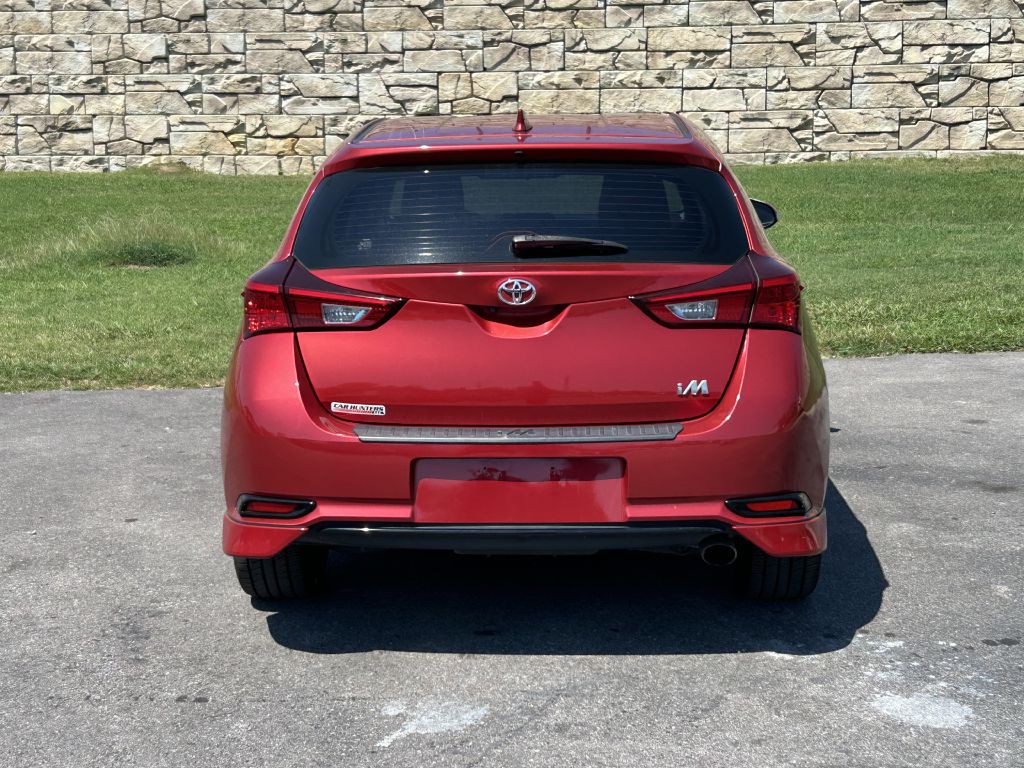 2017 Toyota Corolla Image 5