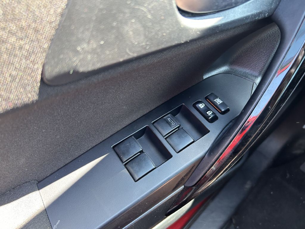 2017 Toyota Corolla Image 7