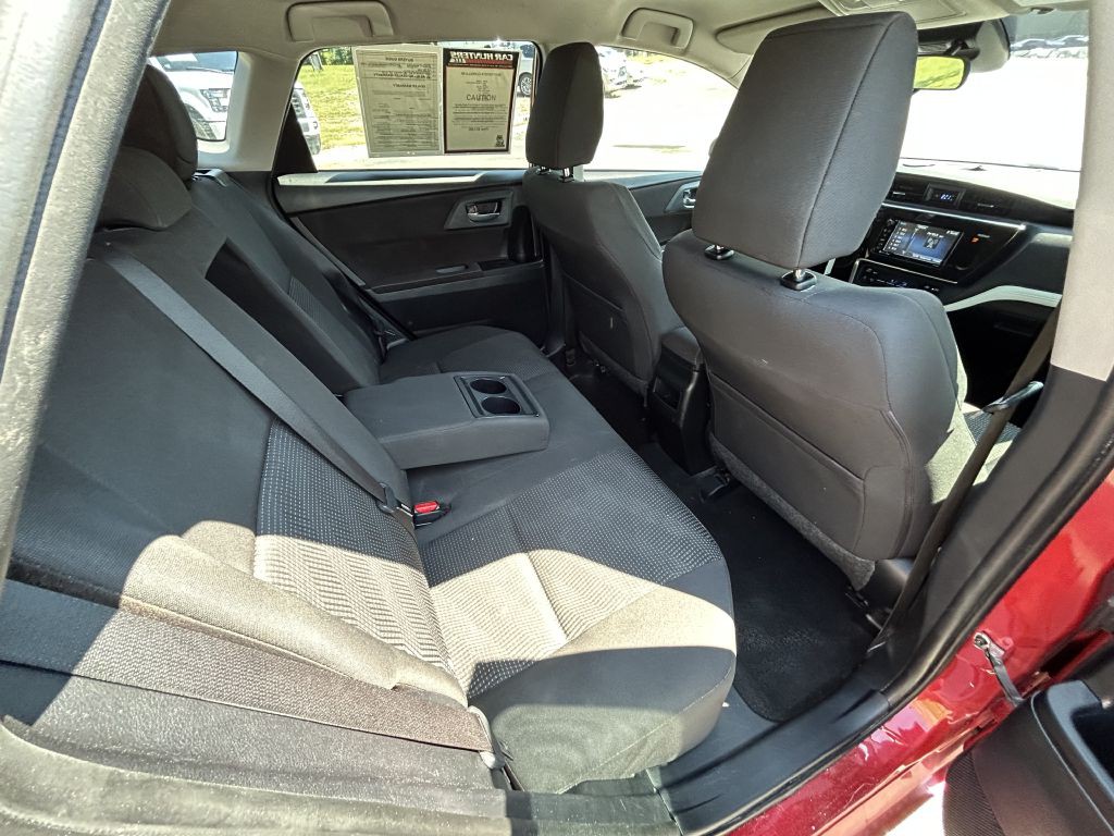 2017 Toyota Corolla Image 13