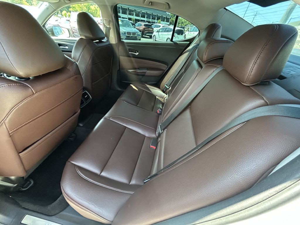 2016 Acura TL Image 12