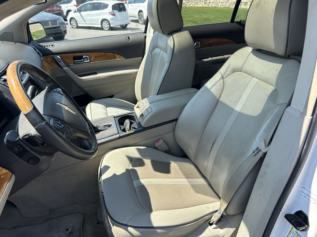 2013 Lincoln MKX Image 8