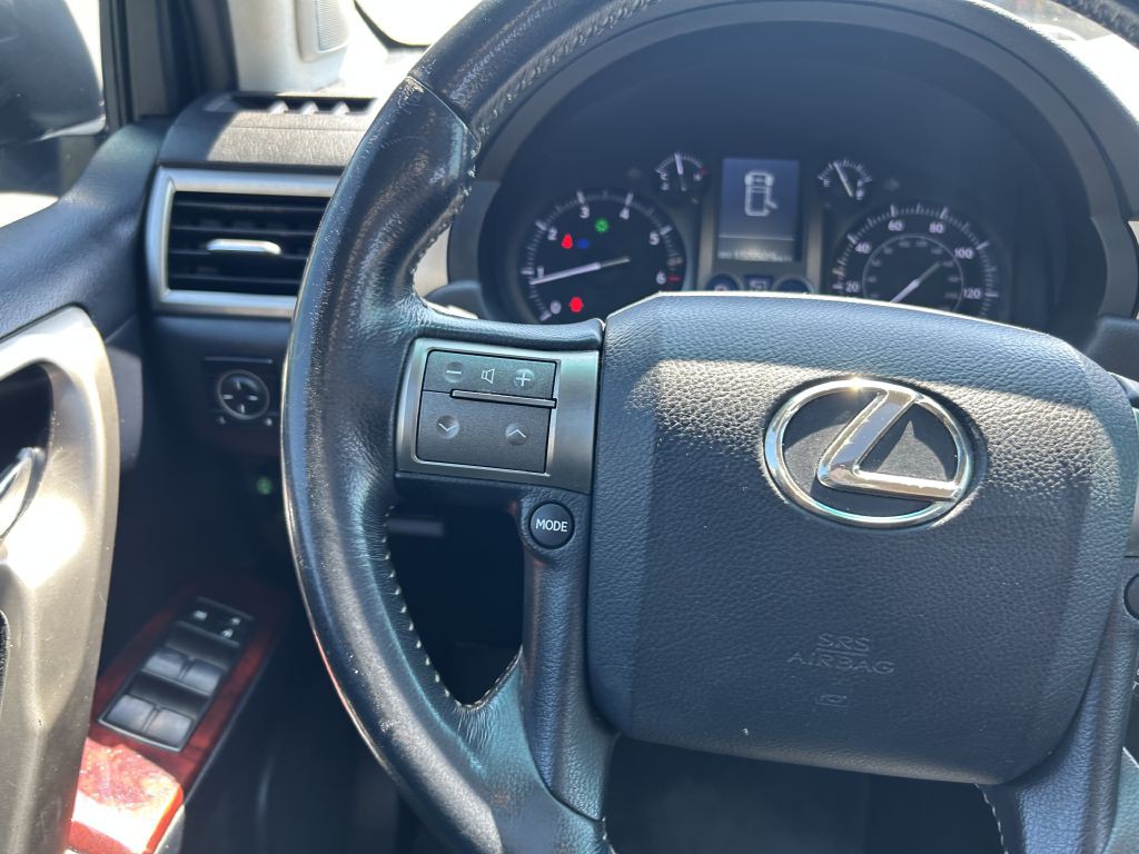 2011 Lexus GX Image 21
