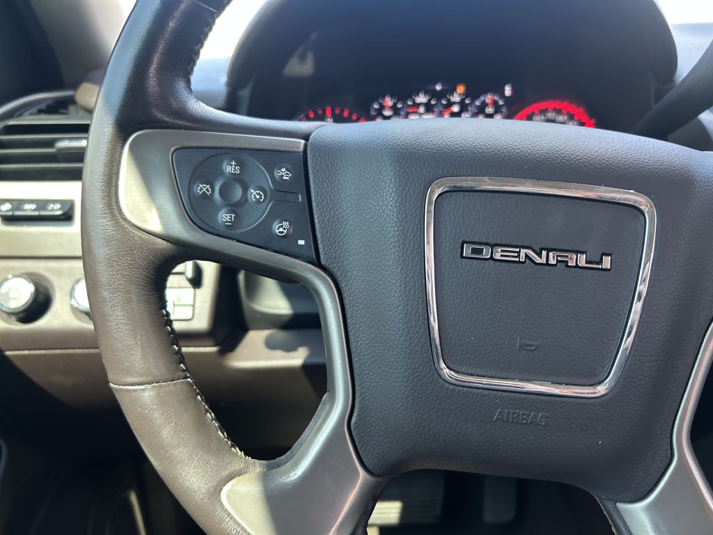 2016 GMC Yukon Image 23