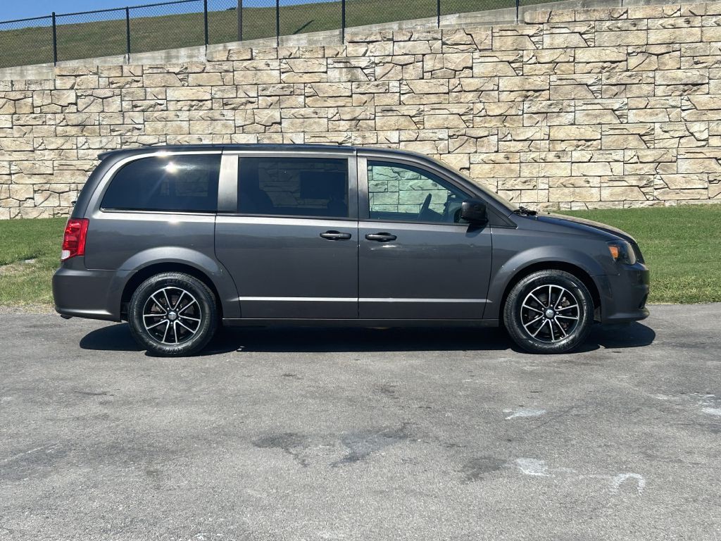 2018 Dodge Grand Caravan Image 3
