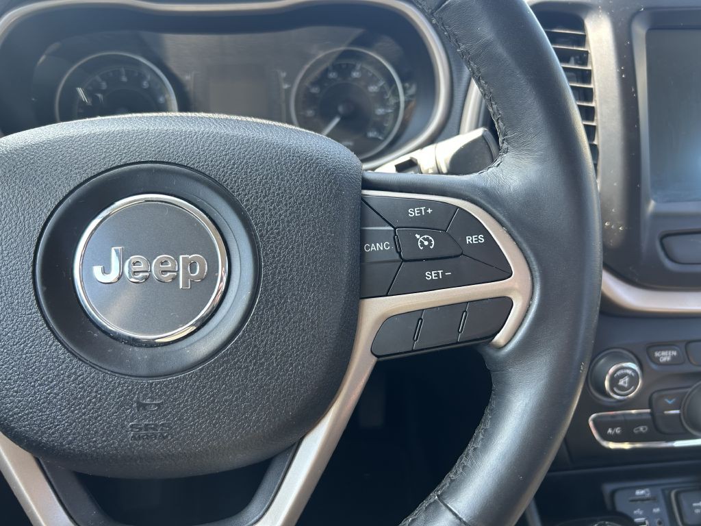 2014 Jeep Cherokee Image 17