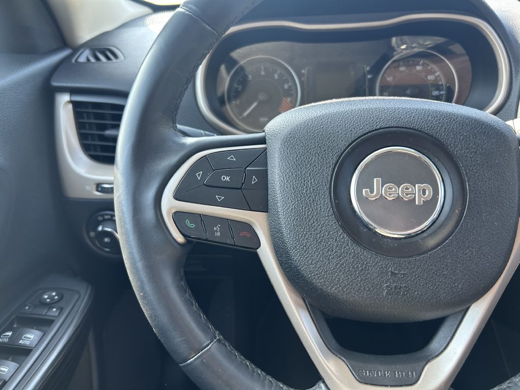 2014 Jeep Cherokee Image 18