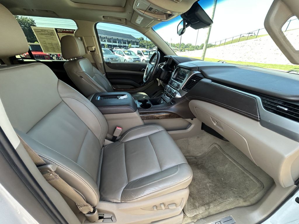 2016 Chevrolet Tahoe Image 14