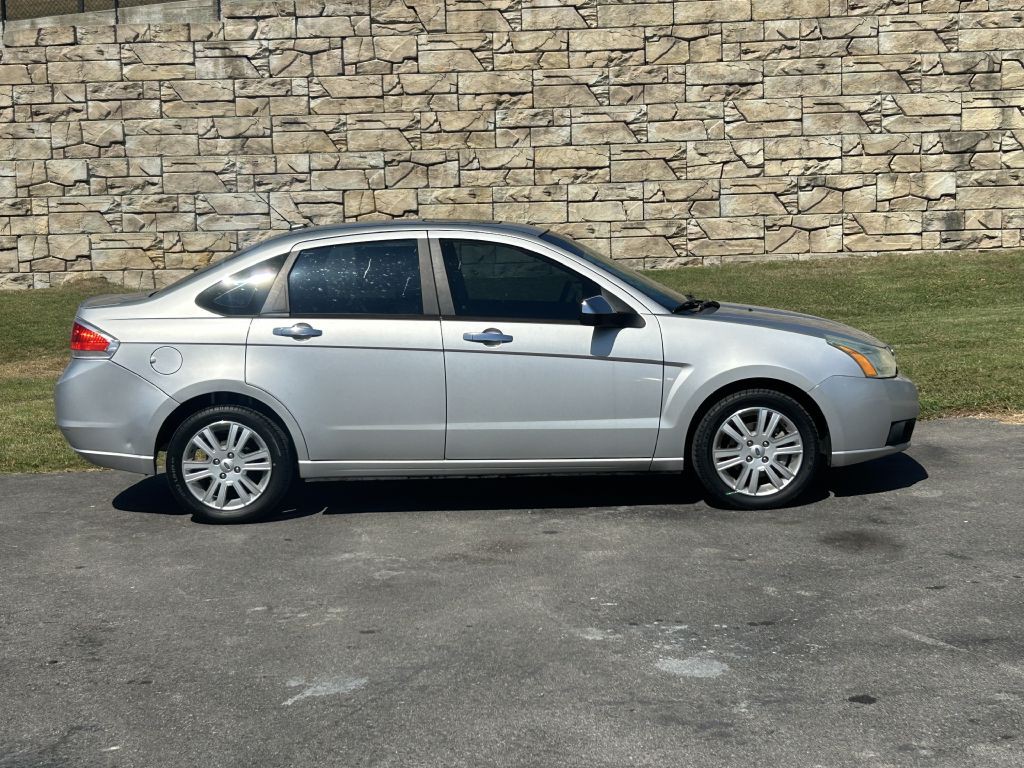 2011 Ford Focus Image 3