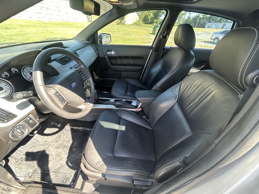 2011 Ford Focus Image 10