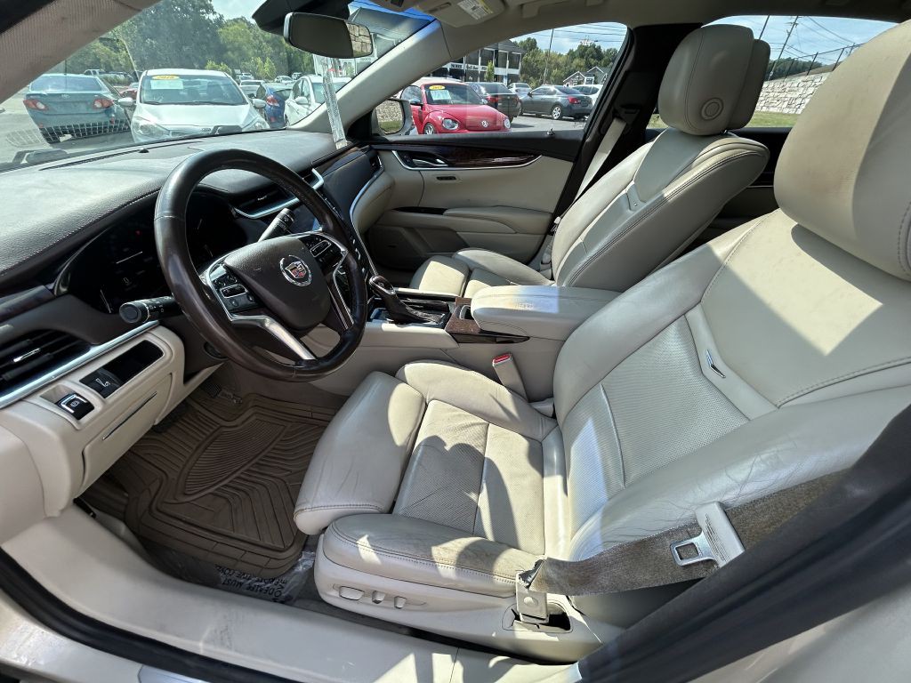 2014 Cadillac XTS Image 10