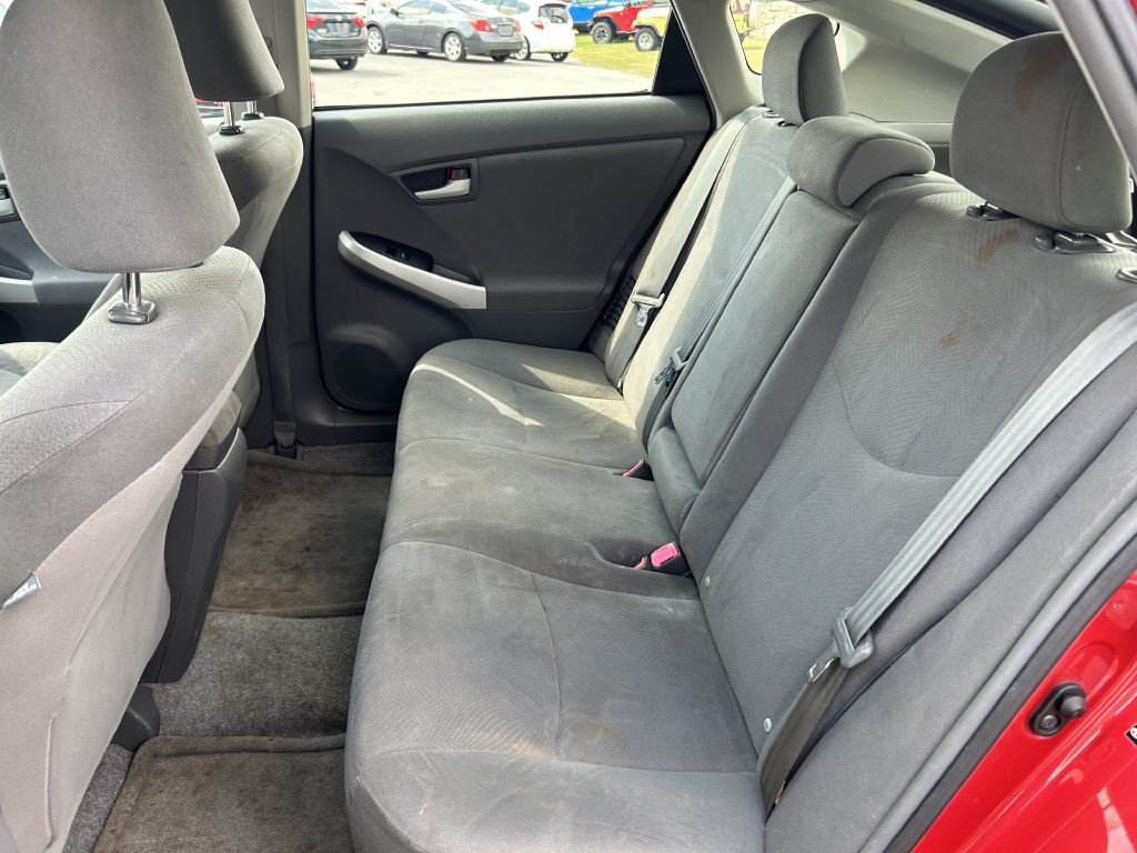 2010 Toyota Prius Image 11
