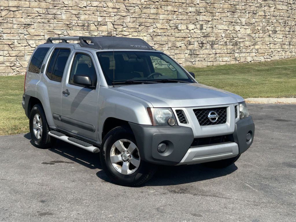 2013 Nissan Xterra Image 1