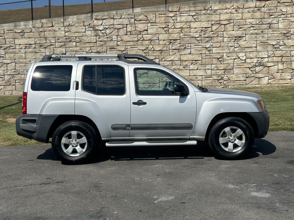 2013 Nissan Xterra Image 3