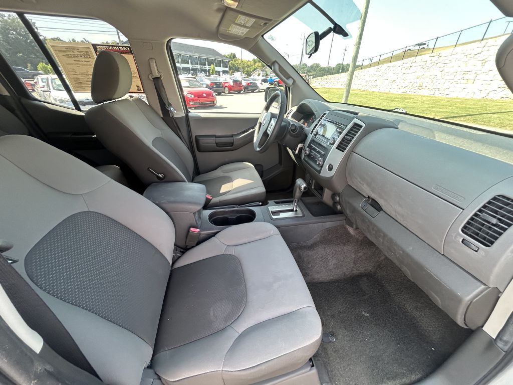 2013 Nissan Xterra Image 18