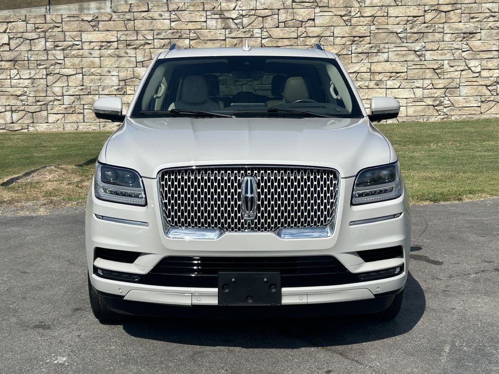 2021 Lincoln Navigator Image 4