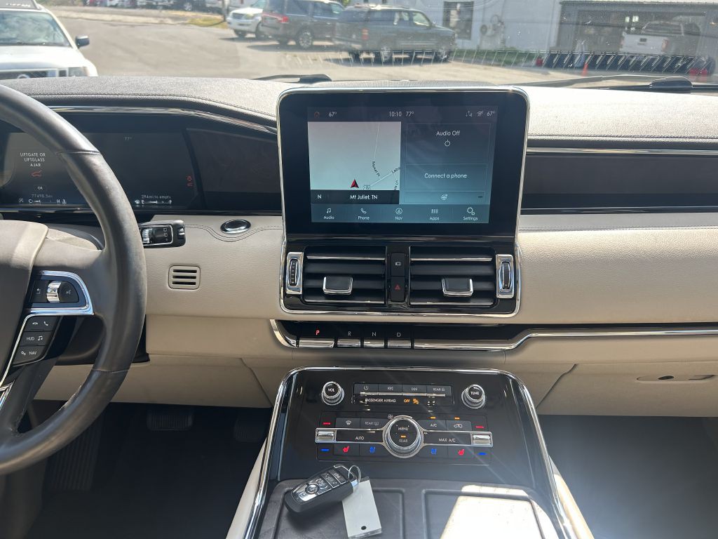 2021 Lincoln Navigator Image 20